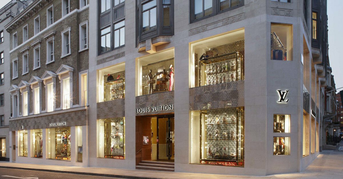 Cửa hàng Louis Vuitton New Bond Street ở London UNITED KINGDOM  LOUIS  VUITTON